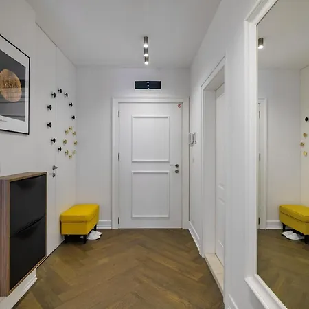 Borghese Grand Caravel Apartment Varna