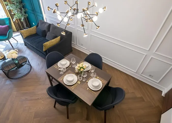 Borghese Grand Caravel * Varna